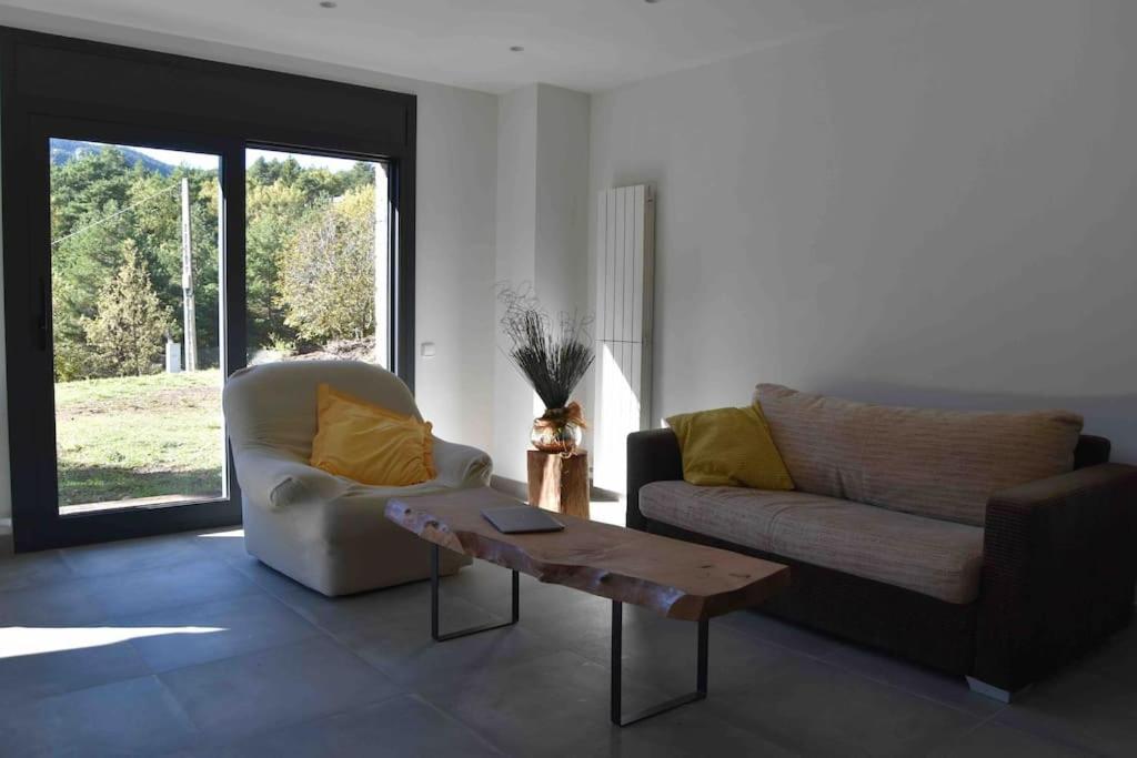 Villa Cal Manubens à Castellar del Riu Extérieur photo