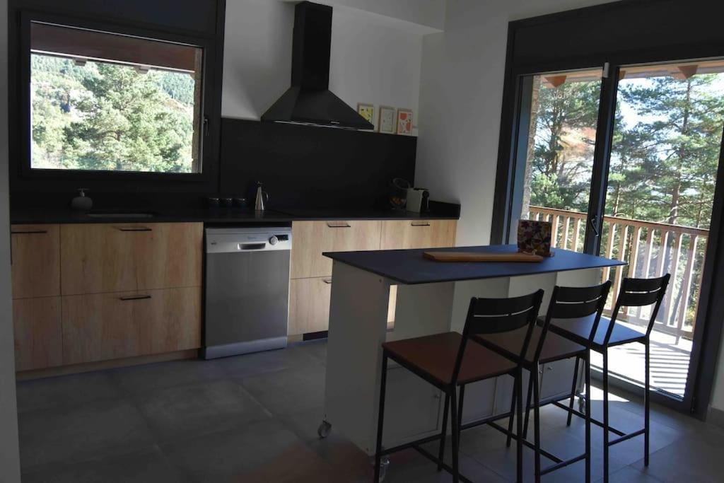 Villa Cal Manubens à Castellar del Riu Extérieur photo