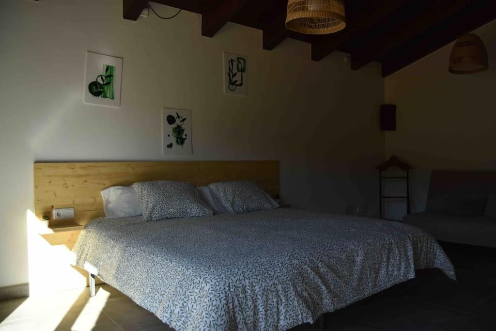 Villa Cal Manubens à Castellar del Riu Extérieur photo